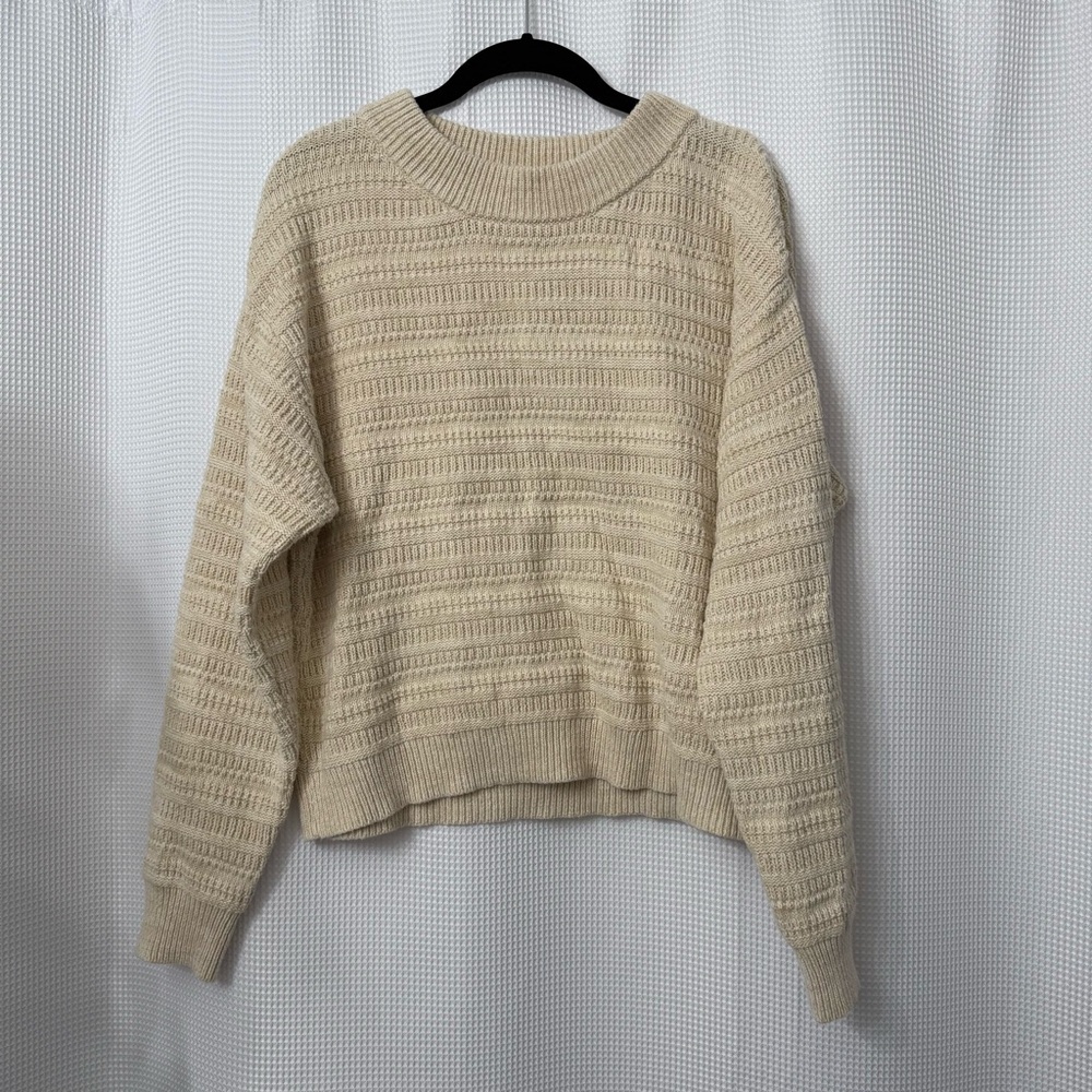 Universal Thread | Cozy Cream Sweater